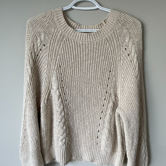 American Eagle Beige Knit Sweater - Picture 1 of 3